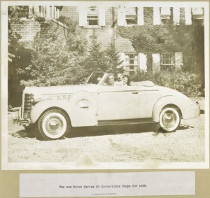 General Motors Company. Buick 1904 - 1938. Photographs, specifications